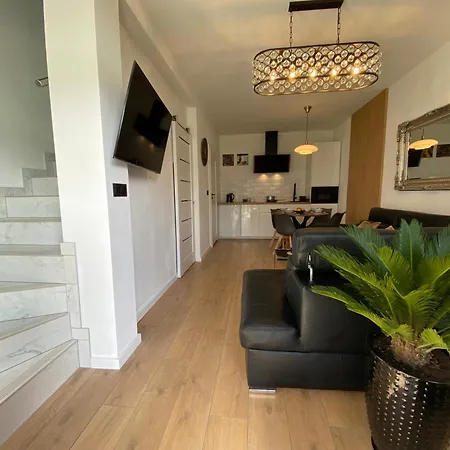 Grod Piastow - Ciao Baltyk Bed & Breakfast Dąbki