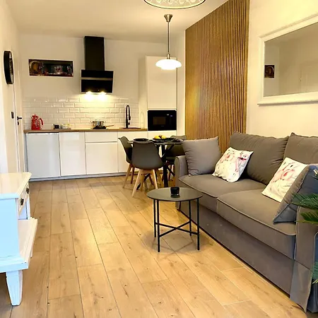 Grod Piastow - Ciao Baltyk Bed & Breakfast *