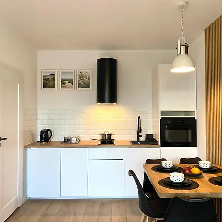 Grod Piastow - Ciao Baltyk Bed & Breakfast Dąbki