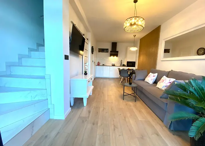 Gród Piastów - Ciao Bałtyk Bed and breakfast Dąbki